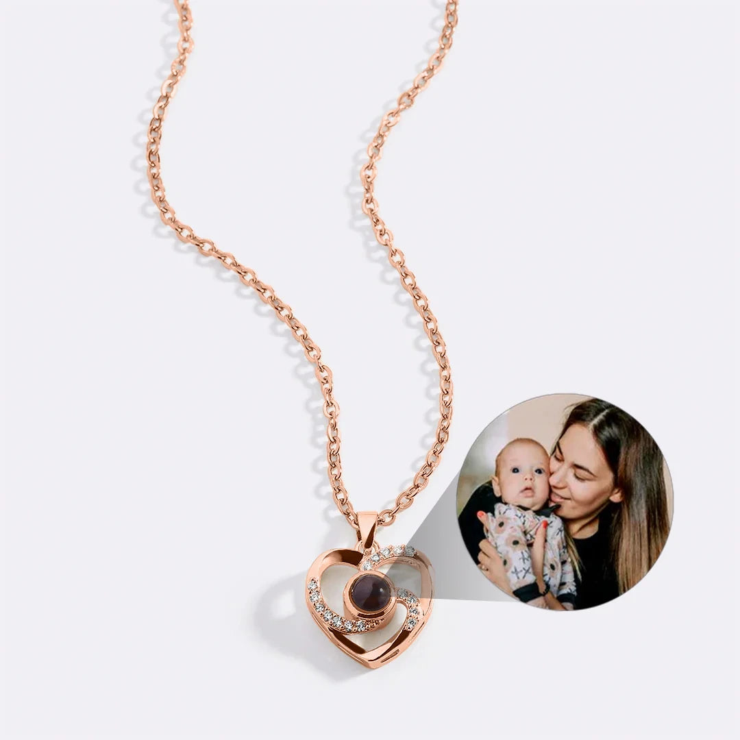 Center Of My Heart Necklace– Custom Photo by ESTAYY™