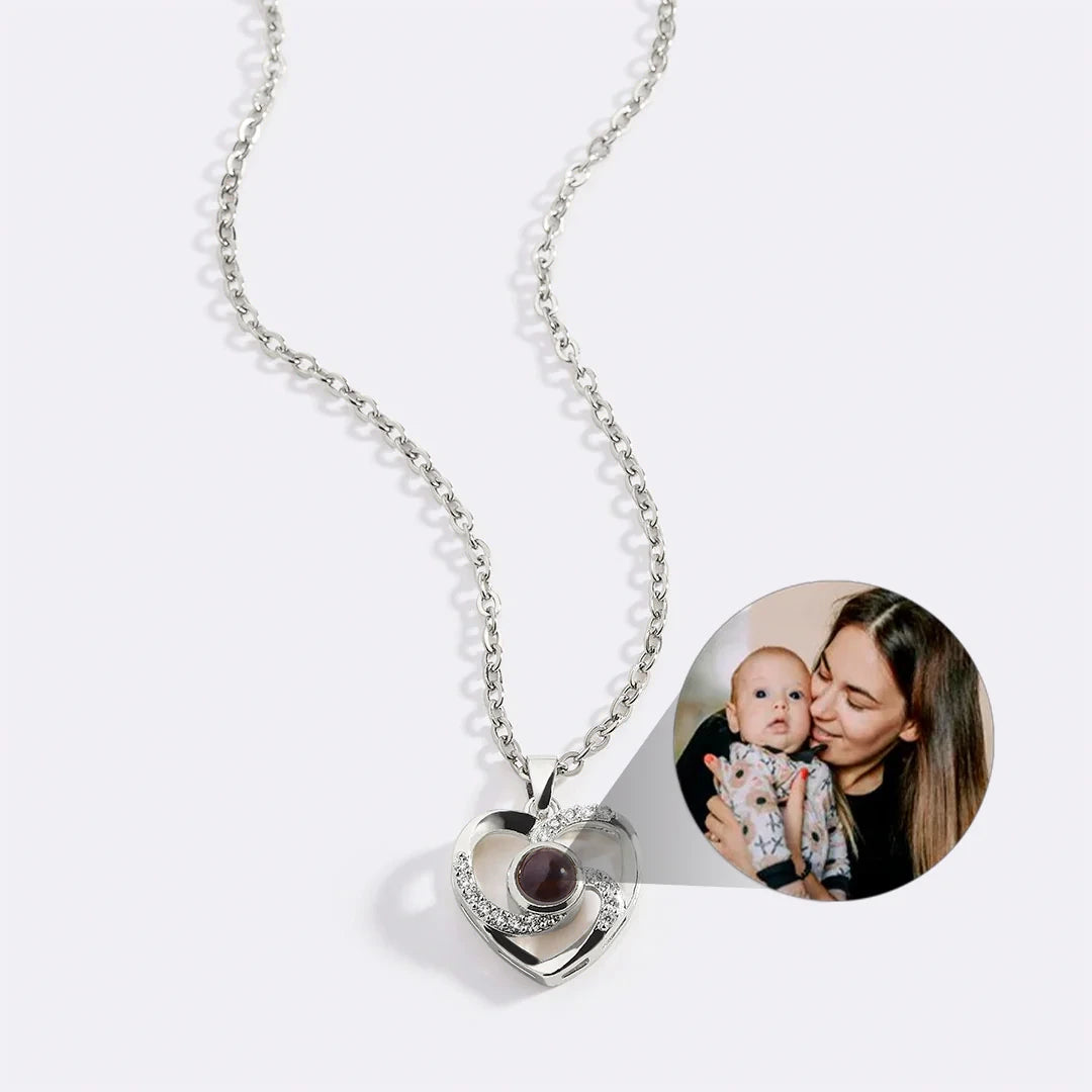 Center Of My Heart Necklace– Custom Photo by ESTAYY™