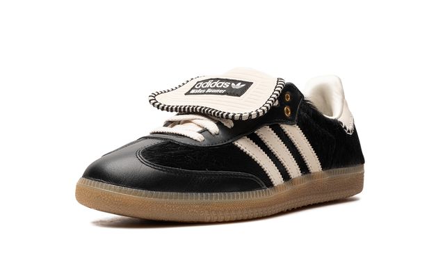 ADDS Samba x Wales Bonner „Pony Black“