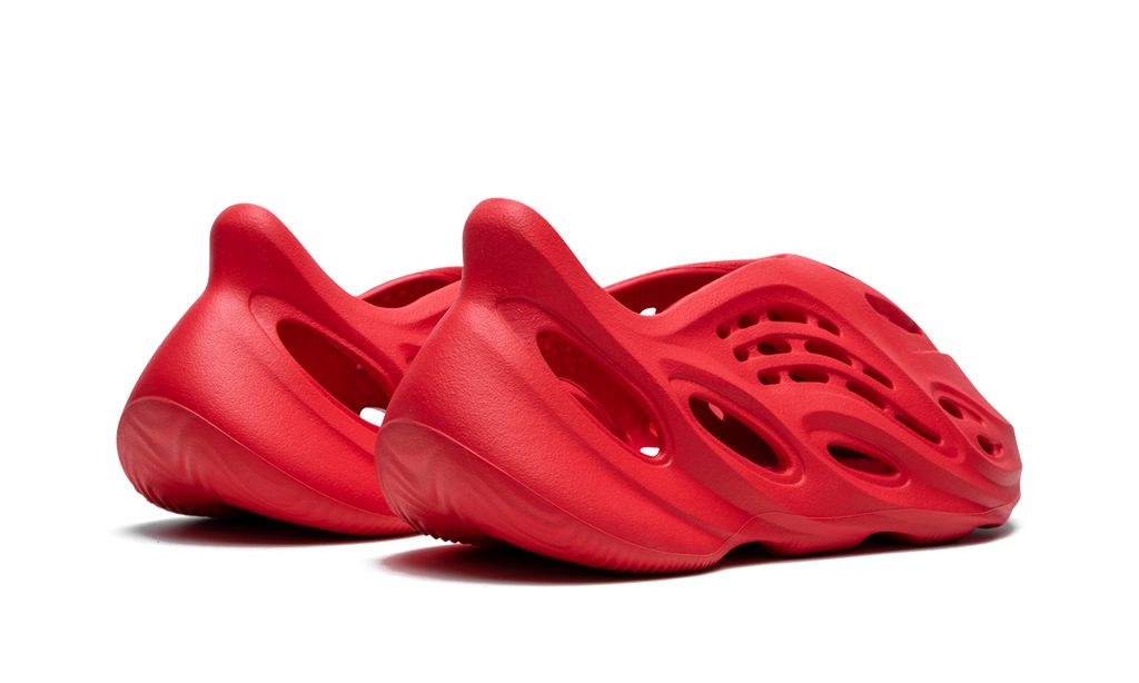 ADDS Yeezy Foam RNNR Vermillion