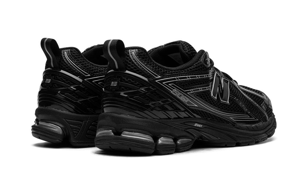 NB 1906R "Schwarz/Silber