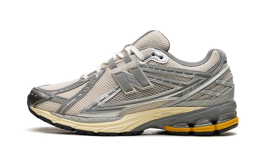NB 1906R „Metallic Silbergelb“