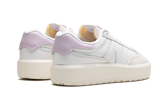 NB 302 „Weiß Matt Pink“