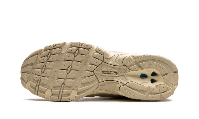 NB 530 Beige Angora