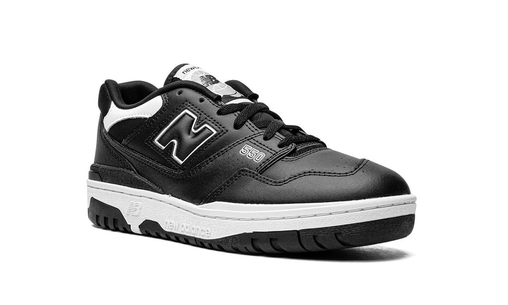 NB 550 Schwarz Weiß