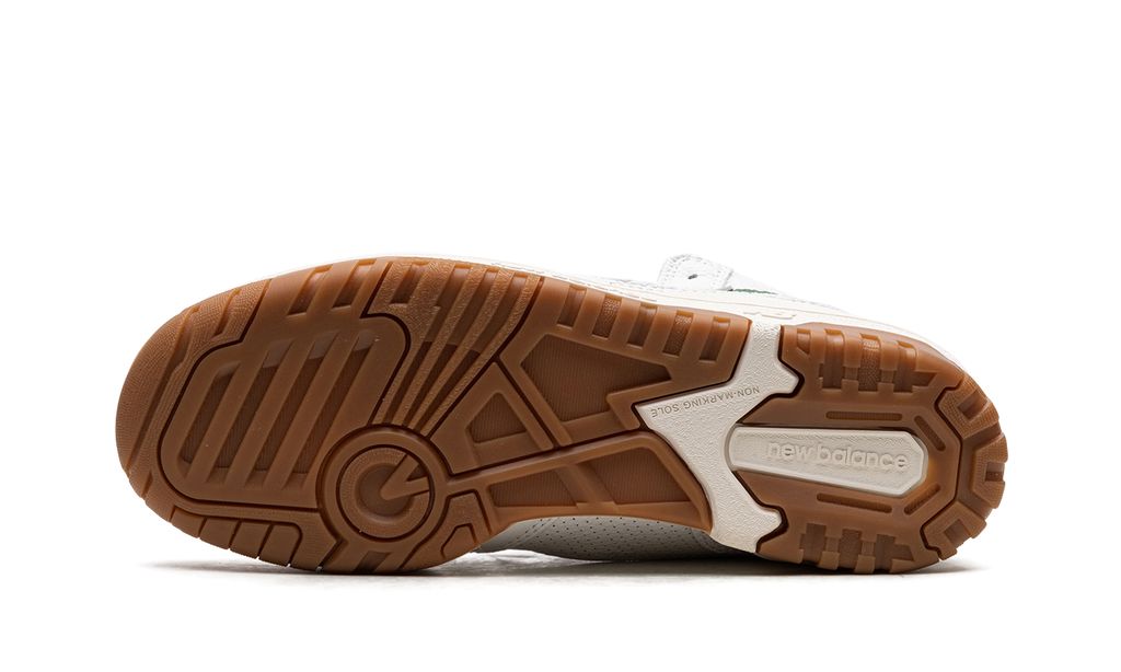 NB 650R Aime Leon Dore - Weißkiefer
