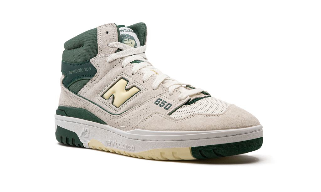 NB 650R Sea Salt Nightwatch Grün