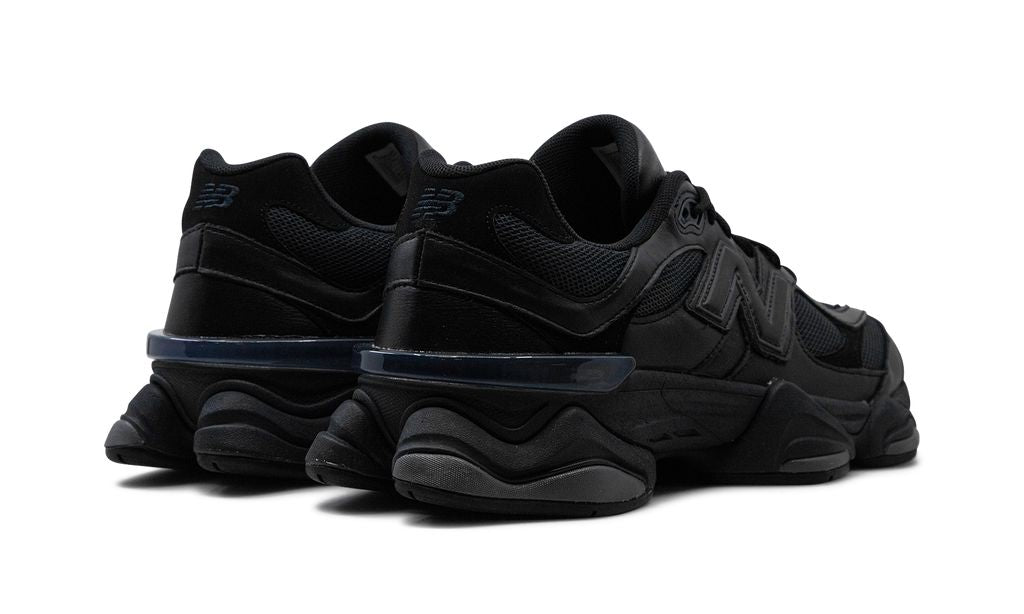NB 9060 Schwarz und Blau