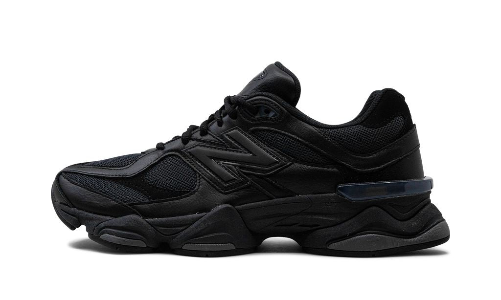 NB 9060 Schwarz und Blau