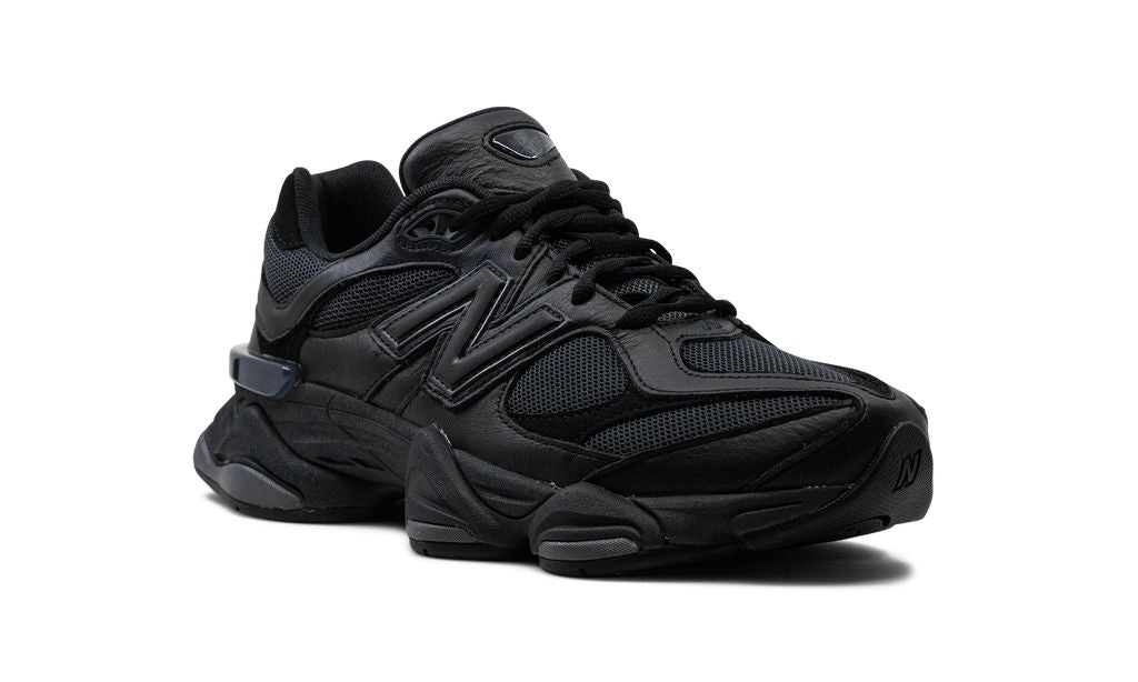 NB 9060 Schwarz und Blau