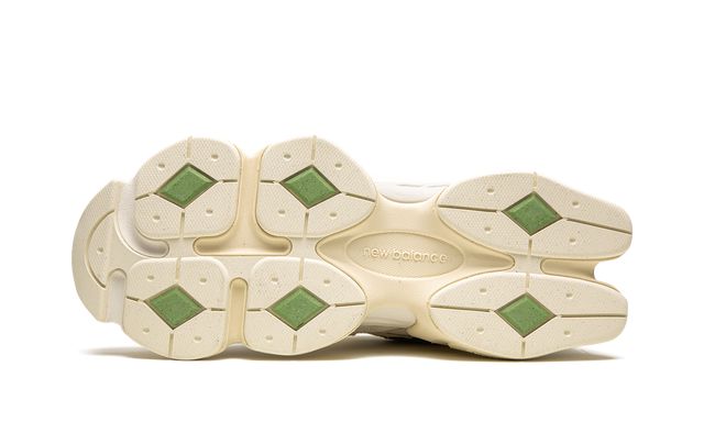 NB 9060 Ziegel und Holz