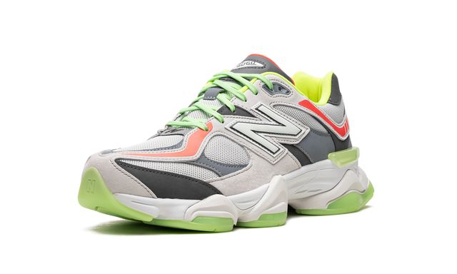 NB 9060 Dtlr - Glow