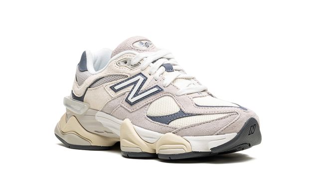 NB 9060 Moonrock Linen