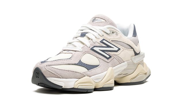 NB 9060 Moonrock Linen