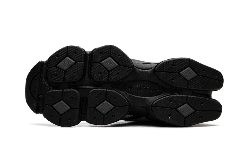 NB 9060 Off White Schwarz
