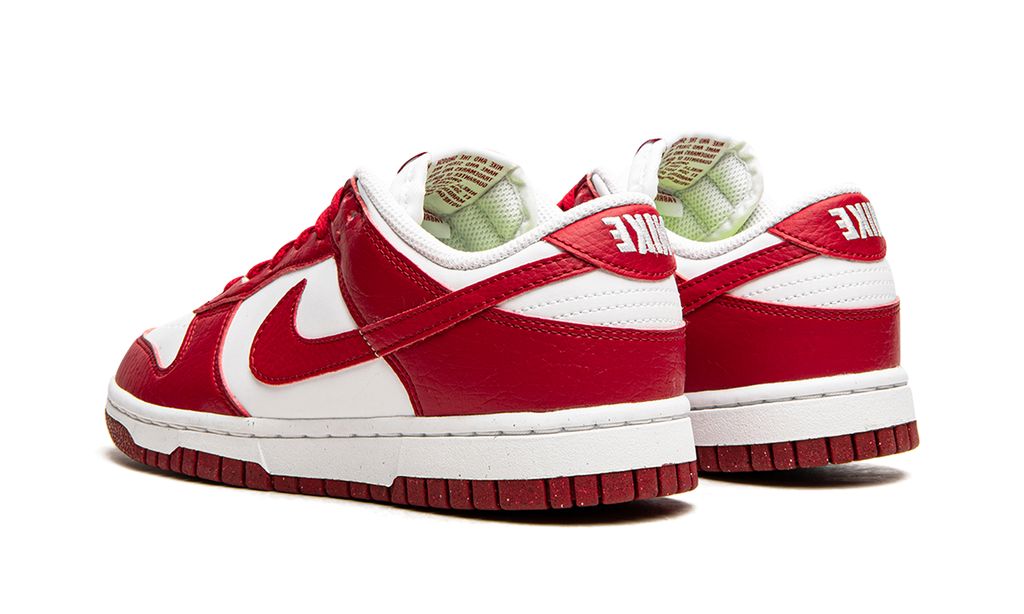 NK Low University Rot