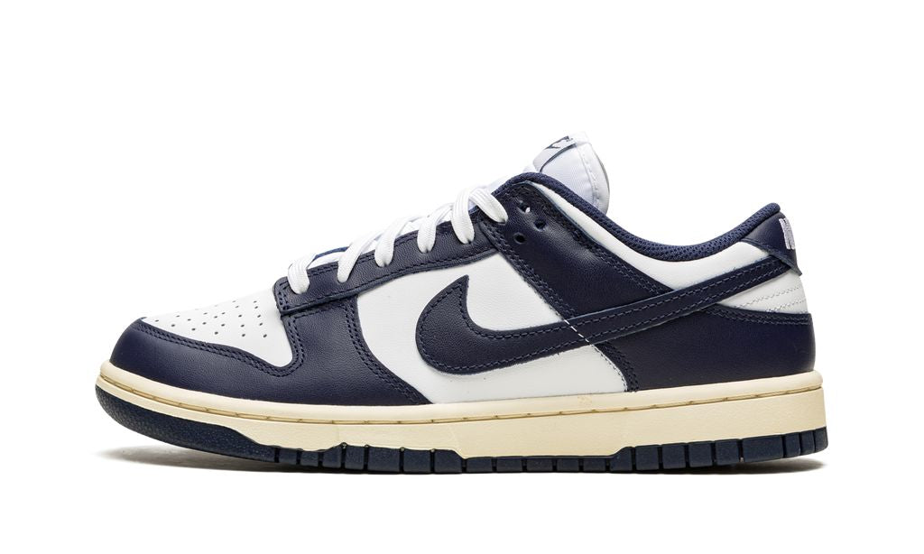 NK Dunk Low Vintage Marineblau