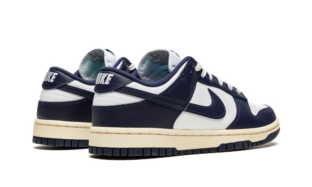 NK Dunk Low Vintage Marineblau