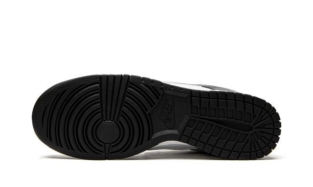 NK Dunk Low World Champs Schwarz Weiß