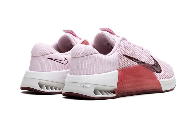 NK Metcon 9 Pink Foam