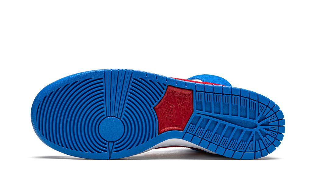 NK SB Dunk High Doraemon