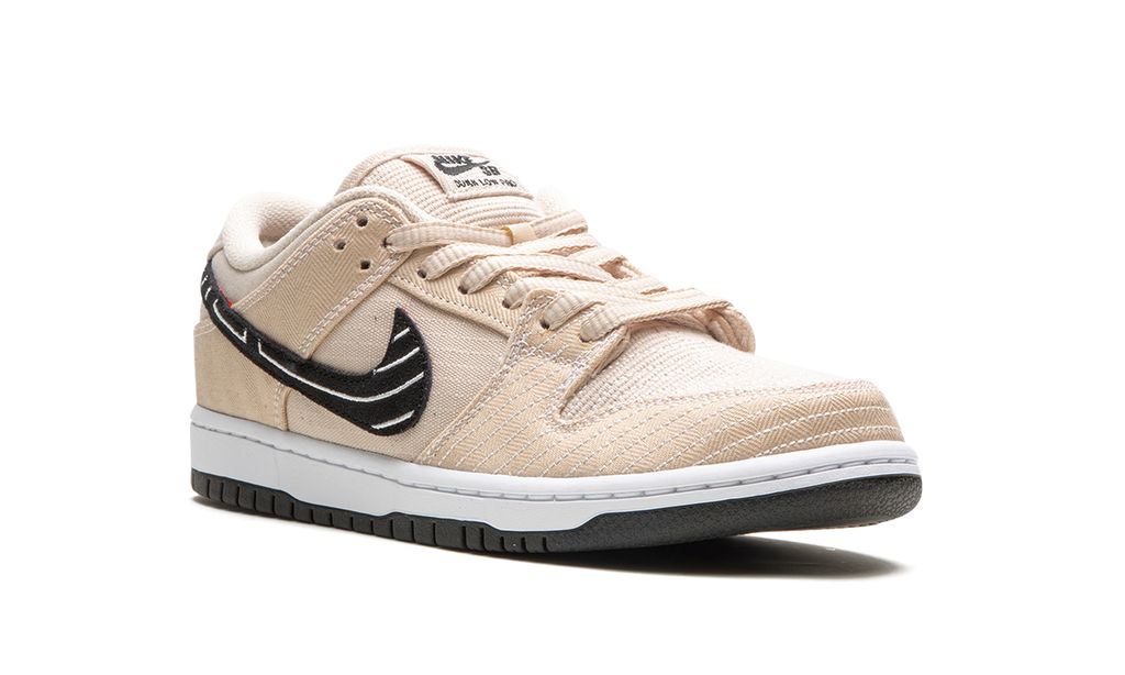 NK SB Dunk Low Albino & Preto 'Jiu-Jitsu'