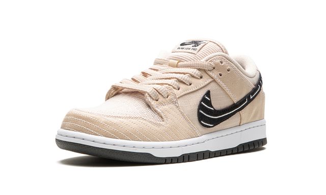 NK SB Dunk Low Albino & Preto 'Jiu-Jitsu'