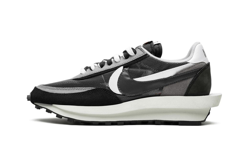 NK Waffle Sacai Black
