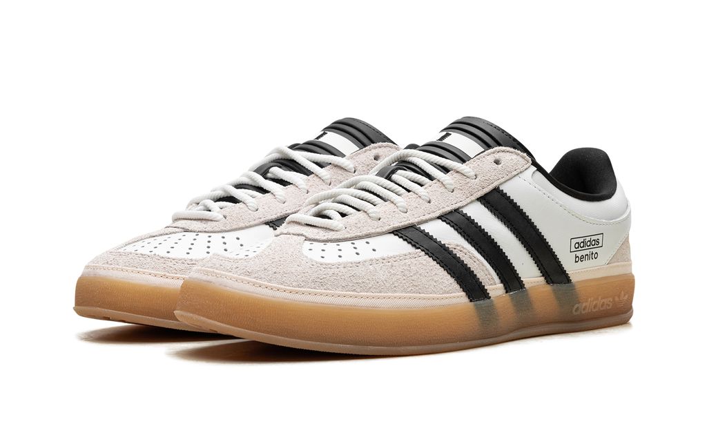 ADDS Gazelle Indoor Bad Bunny Off White