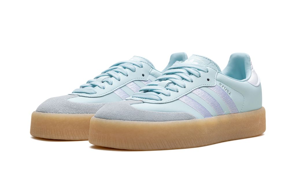 ADDS Sambae Almost Blue Silver Metallic Gum 