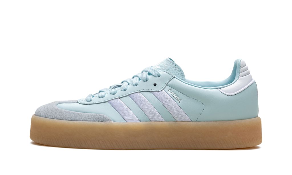 ADDS Sambae Almost Blue Silver Metallic Gum 