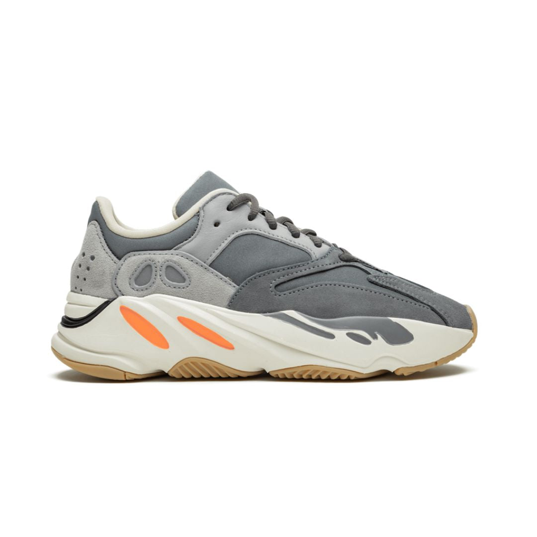 ADDS Yeezy Boost 700 Magnet