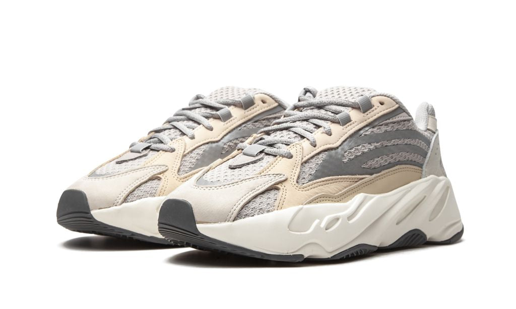 ADDS Yeezy Boost 700 V2 Cream