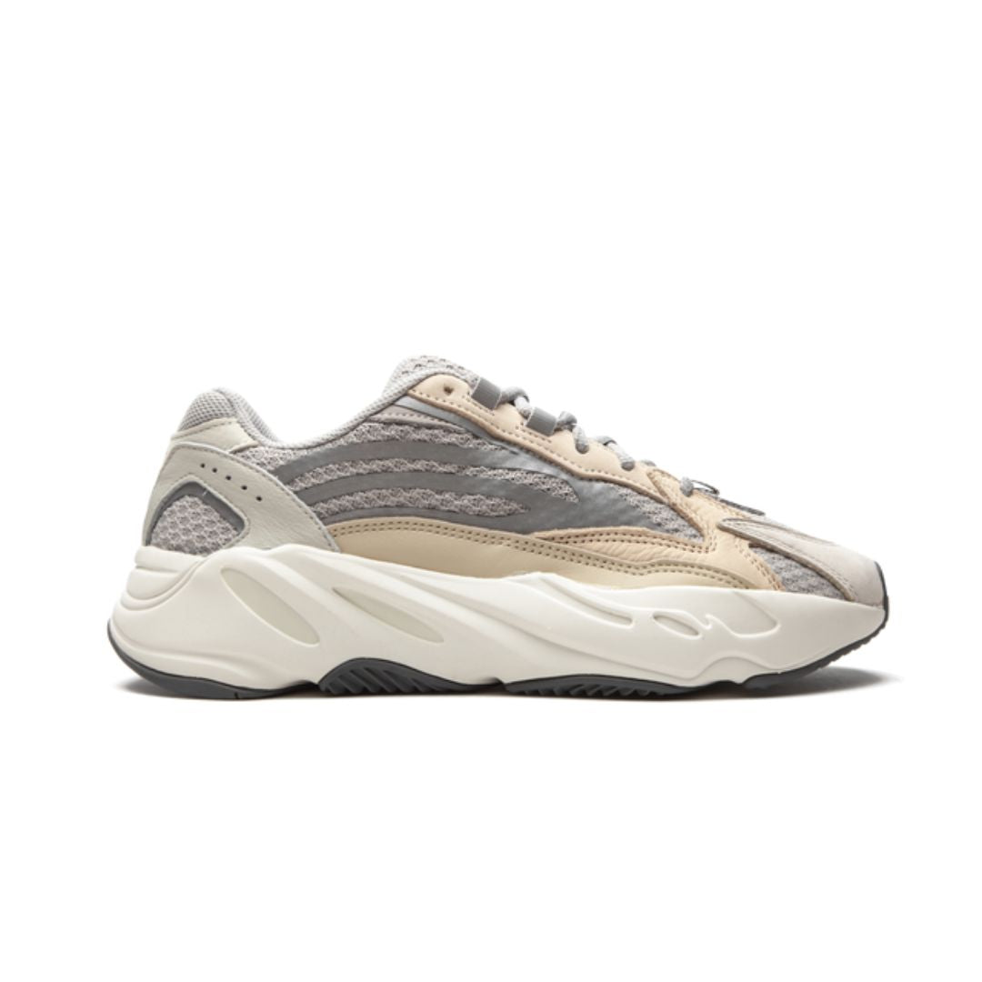 ADDS Yeezy Boost 700 V2 Cream