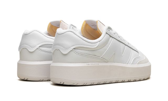 NB 302 "DREIFACH WEISS"