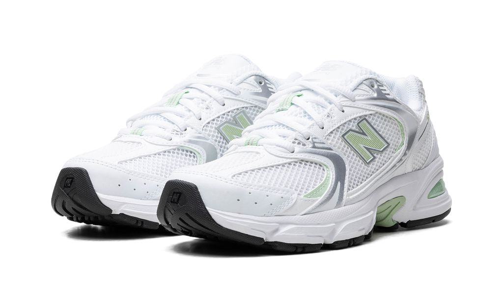 NB 530 Mintgrün