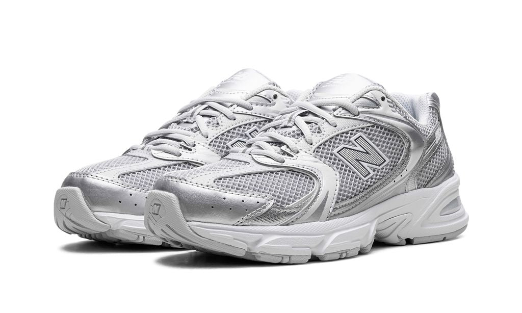 NB 530 Mondstrahlsilber Metallic