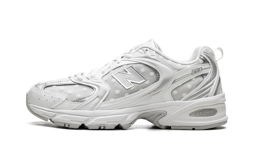 NB 530 Silber Metallic Polka Dots