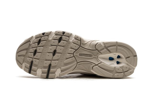 NB 530 vory