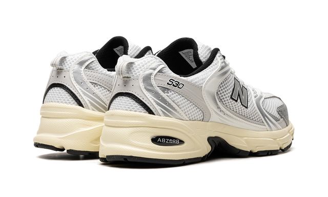NB 530 Weiß / Silber