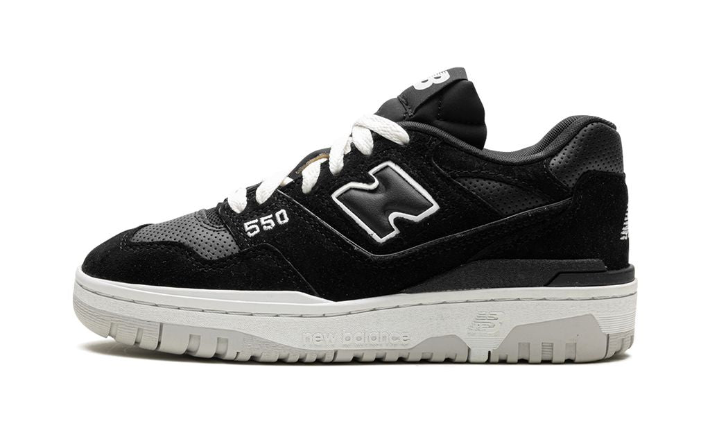 NB 550 Schwarzes Wildleder