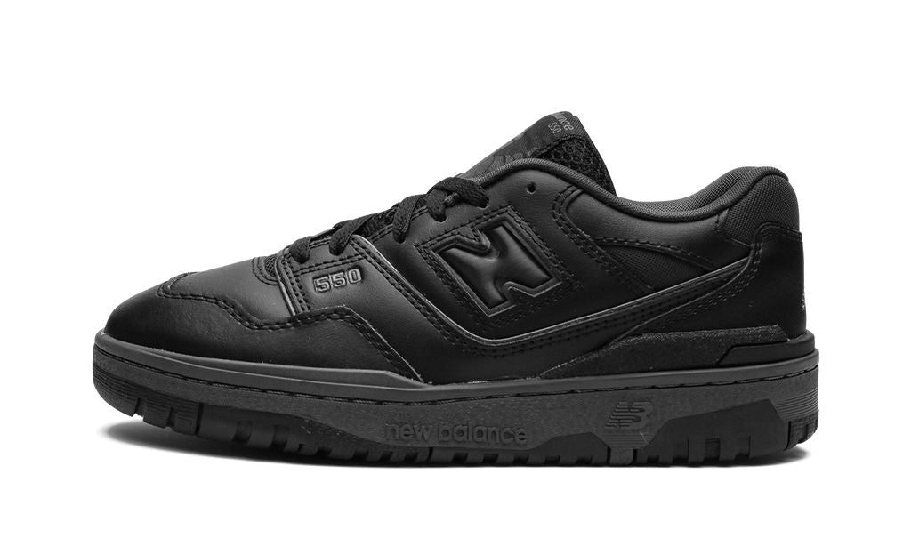 NB 550 Triple Black