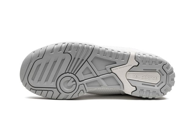 NB 650 Triple White