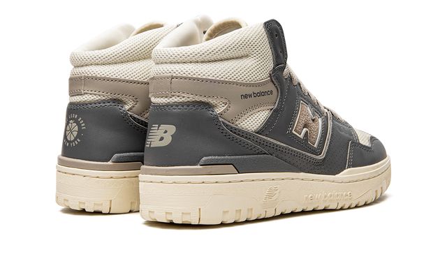 NB 650R Aime Leon Dore Grau