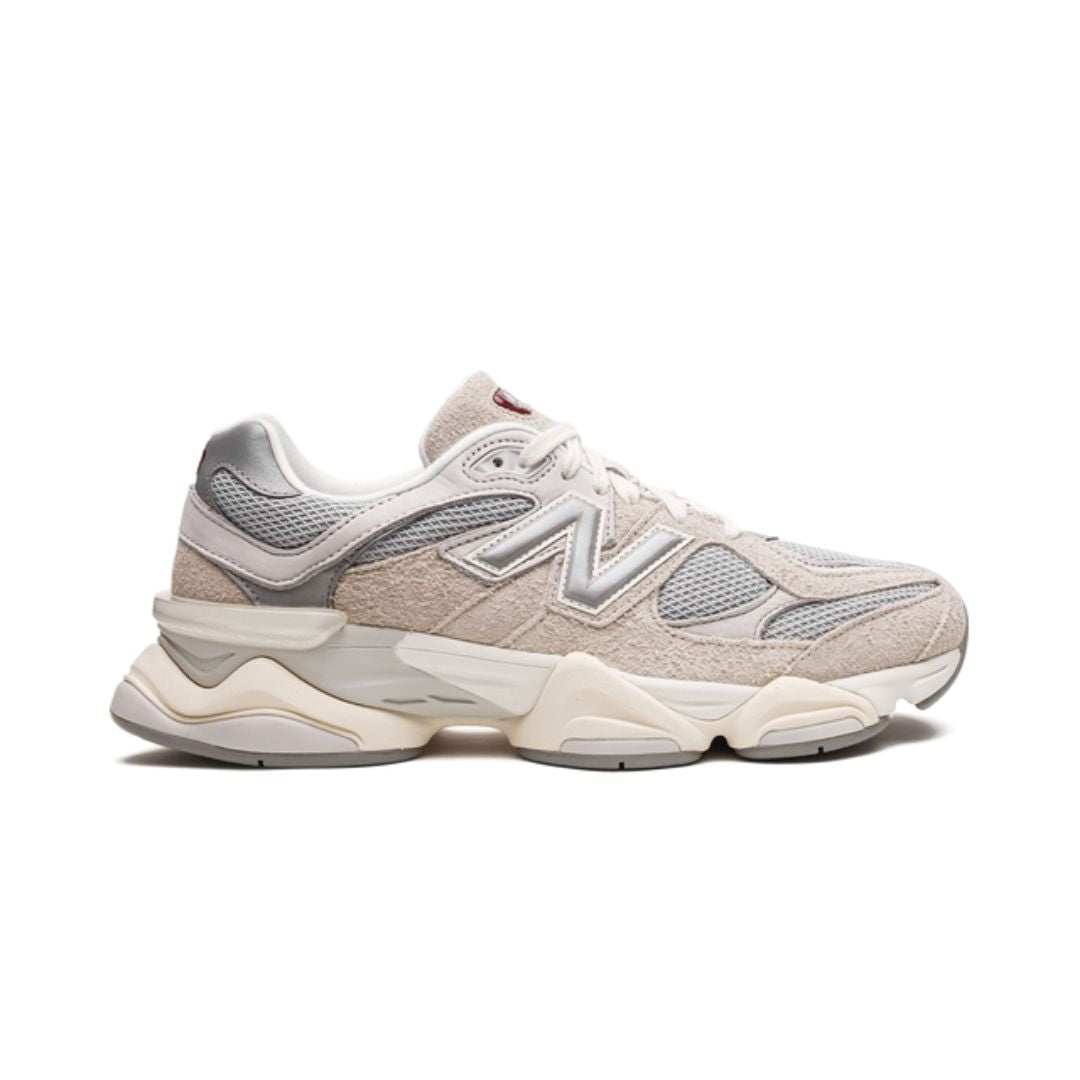 NB Lunar Timberwolf Grey
