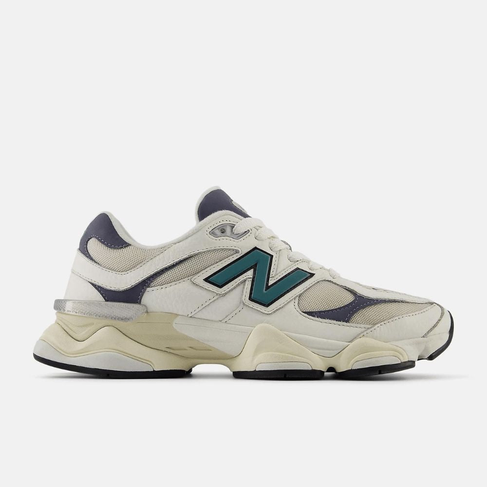 NB 9060 Meersalz Neue Fichte Dunkel Arktisgrau
