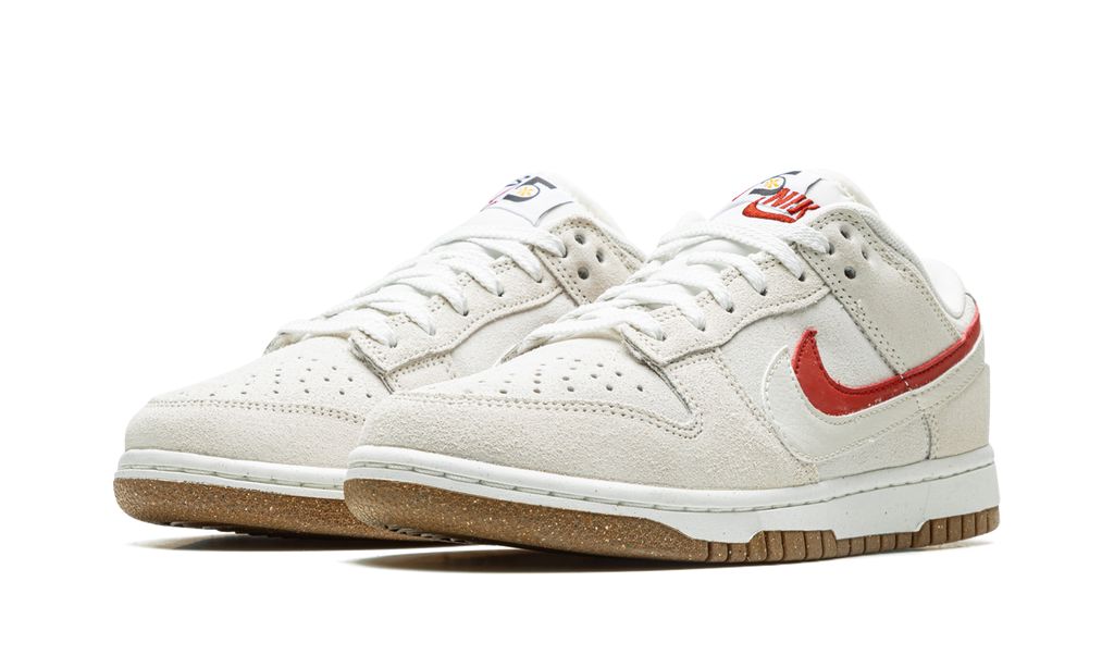 NK Dunk Low SE 85 Sail Orange