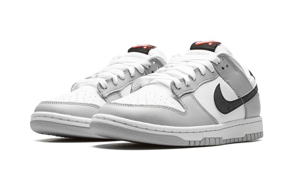 NK Dunk Low SE Jackpot