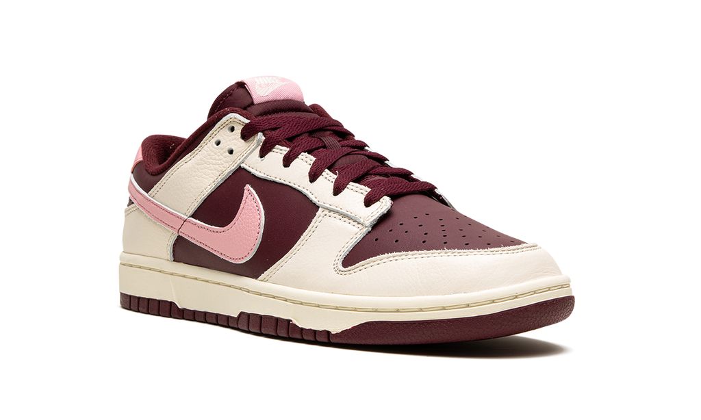 NK Dunk Low Saint-Valentin