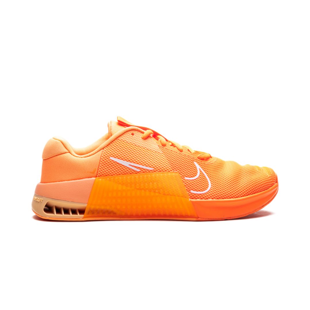 NK Metcon 9 AMP Atomic Orange